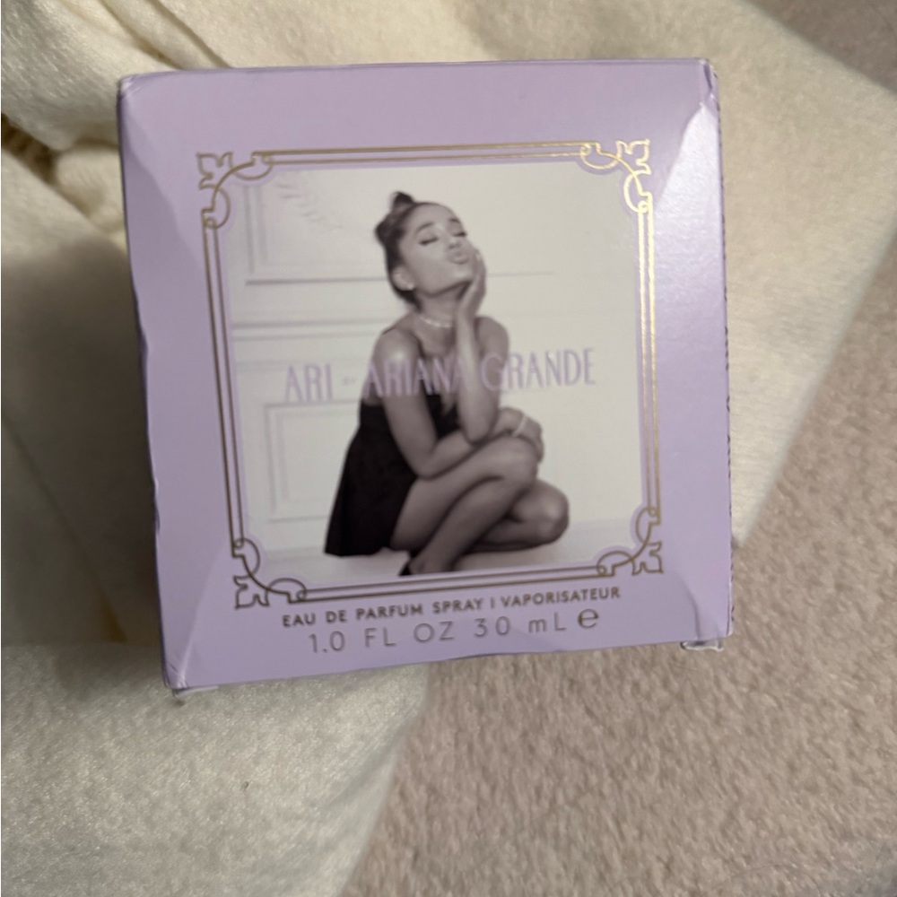 Ariana Grande Crystal Perfume with Lavender Box